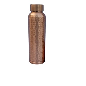 Bouteille d'eau en cuivre poli miroir de haute qualité, écologique, personnalisable, design moderne, isotherme chaud/froid, cadeau d'entreprise - Product Image 2