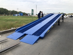 Solution sûre 10 tonnes avec rampe de chariot élévateur Vramp-10T-G rampe de chargement mobile pratique combinée avec le plancher du conteneur Garantie 1 an - Product Image 5