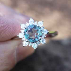 Anillo de Alejandrita con Cambio de Color, Plata de Ley 925, Piedra de Nacimiento de Junio, Diseño de Estrella, Joyería Elegante, Regalo para Mujer - Product Image 6