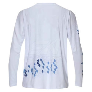 Camisa de caza de estilo deportivo, transpirable y ligera, para uso activo. - Product Image 3