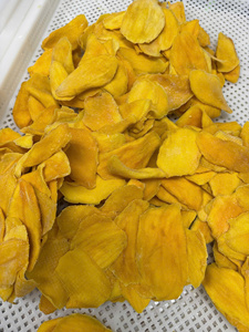 Tranches de mangue séchée Keo épaisses et moelleuses, prêtes à consommer, pour les collations, les mélanges de fruits secs, la pâtisserie, les flocons d'avoine et le yaourt - Product Image 5