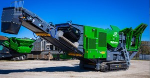Concasseur à mâchoires McCloskey J45 à haute efficacité avec moteur à engrenages et pompe, capacité maximale de 700 t/h, garantie de plus de 5 ans - Product Image 6