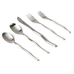 Ensemble de couverts en acier inoxydable robuste conçu pour une utilisation intensive dans les restaurants, les hôtels et l'industrie de la restauration - Product Image 1