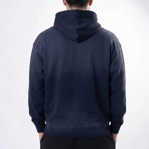 เสื้อฮู้ดดี้ผู้ชายแฟชั่นลำลอง ระบายอากาศได้ดี ผ้าฝ้าย 100% สำหรับฤดูหนาว สีซีดแบบซันเฟด ทรงโอเวอร์ไซส์ เป็นมิตรกับสิ่งแวดล้อม - Product Image 2