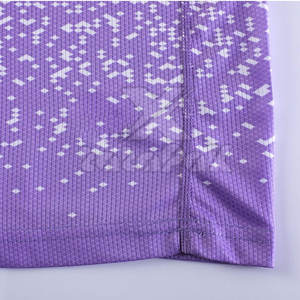 Camiseta de Fútbol de Alta Calidad con Tejido de Malla Transpirable Diseñada para Máxima Comodidad y Rendimiento Mejorado Durante Partidos - Product Image 5