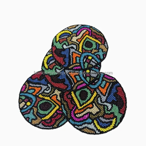 Juego de posavasos hechos a mano, elegantes, morados y plateados, con cuentas hechas a mano, esteras redondas para bebidas para Decoración de mesa moderna y elegante - Product Image 5