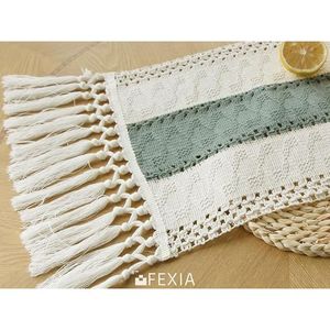 Runner da Tavolo Verde Salvia 72 Pollici con Nappe, Decorazione Boho per Pasqua, Copritavolo Rustico in Macramè Stile Fattoria, Aggiunta Sorprendente al Tuo Arredamento - Product Image 2