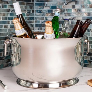 Cubo de hielo de metal plateado pulido con asas laterales, enfriador de bebidas de gran capacidad para champán y cerveza - Product Image 6