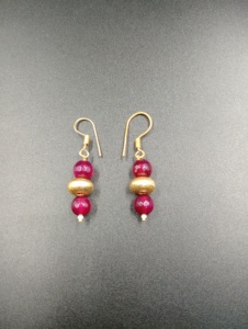 Boucles d'oreilles pendantes en laiton plaqué or avec perles naturelles et perles rondes, bijoux vintage pour femmes pour les soirées - Product Image 2