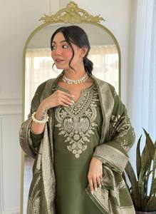 Conjunto de Kurta y Pantalón de Algodón Premium para Mujer con Dupatta de Jacquard |   Ropa Étnica India Completamente Cosida - Product Image 3