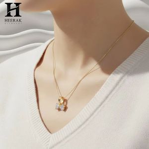 Pendentif en diamant en forme de nœud de luxe, collier en or 14K/18K, bijoux fins par Heerak Diamonds - Product Image 5