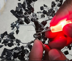 Shungite véritable de qualité supérieure, 300 copeaux, figurine d'Inde, cristal sculpté, style chakra, pour la décoration de bureau et de la maison, pour le Feng Shui - Product Image 2