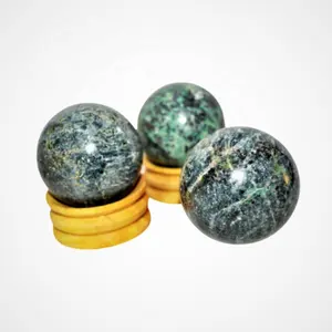 ルビーカイナイトジェムストーンボール球卸売天然クリスタル工芸品翡翠岩レイキミネラル装飾風水ボール球