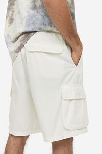 Pantalones Cortos de Mezclilla para Hombre, Diseño Nuevo, Doble Tono de Color, Cuatro Bolsillos, Cierre de Cremallera, Corte Holgado, Hechos a Medida - Product Image 3