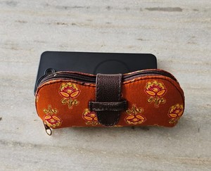 Étui à lunettes en tissu imprimé coton, pochette souple pour lunettes, étui de rangement pour femmes et hommes, accessoires de voyage, de vacances et de plein air - Product Image 2