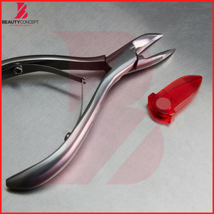 ที่ตัดหนังกำพร้าแบบมืออาชีพ OEM ผลิตจากสแตนเลส สีเงิน กรรไกรตัดเล็บ ดูแลเล็บมือและเล็บเท้า อุปกรณ์ทำเล็บ - Product Image 5