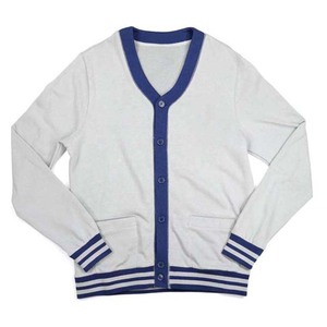 Ajoutez les logos personnalisés de vos universités sur un cardigan à col en V avec poches et boutons, manches longues, pour l'automne et l'hiver. - Product Image 1