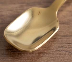 Cuillère à bar minimaliste en acier inoxydable, mélangeur de cocktails or et argent, outil de mélange réutilisable pour le barman - Product Image 2