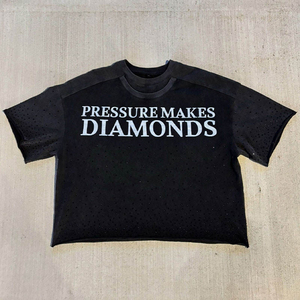 เสื้อยืดโอเวอร์ไซส์แขนสั้นทรงครอปสำหรับผู้ชาย รุ่น Pressure Makes Diamonds ผ้าถักระบายอากาศดี สไตล์สตรีทแวร์ คอกลม สีดำ - Product Image 6