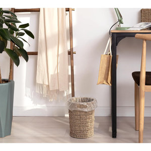 Petite poubelle en osier tissé à la main Corbeille en osier naturel - Product Image 3