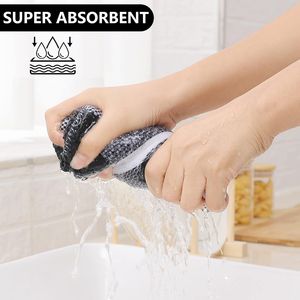 Asciugamani da Cucina in Cotone 100% a Nido d'Ape con Motivo a Quadri, Super Morbidi, 13 x 28 Pollici, Altamente Assorbenti, Confezione da 4 - Product Image 1