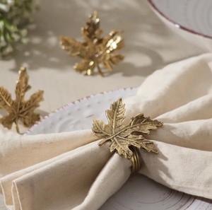 Juego de Anillos para Servilletas con Hojas Doradas |   Porta Servilletas con Diseño de Hoja de Arce |   Decoración para Mesa de Comedor - Product Image 2