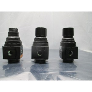 3 régulateurs d'air pneumatiques Wilkerson R28-04-F000 - Équipements et pièces semi-conductrices de renommée mondiale à confiance mondiale - Product Image 4