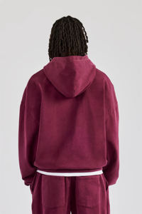 Sweat-shirt à capuche zippé bordeaux pour homme, coupe classique, logo flamme, poche avant, 100 % polyester polaire, imperméable et coupe-vent, vente en gros - Product Image 3