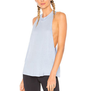 Camiseta sin mangas de alta calidad para mujer, suministrada por una marca privada con envío global rápido para compradores mayoristas de exportación. - Product Image 3