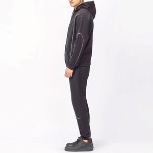 Conjunto de Sudadera con Capucha y Pantalones Deportivos Extra Grandes de Primera Calidad, Ropa Deportiva Informal de Dos Piezas, Estampado Sólido de Invierno, Corte Regular - Product Image 3