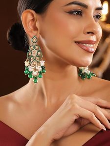 Accesorios Étnicos para el Cabello Indio, Pinza para el Cabello con Perlas, Acabado Dorado Brillante, Hecho a Mano para Bodas y Fiestas - Product Image 2