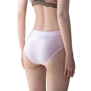 กางเกงในชายเซ็กซี่ ผ้าไหมเงา เอวสูง แต่งลูกไม้ ถักทอ ระบายอากาศได้ดี รุ่น 2026 - Product Image 5