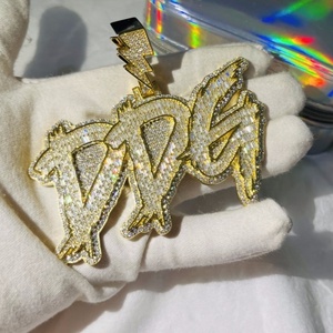 RB GEMS Diamant de laboratoire VVS personnalisé unisexe de haute qualité pour fiançailles classiques 3D avec initiales, plaqué or, taille brillant certifiée - Product Image 3