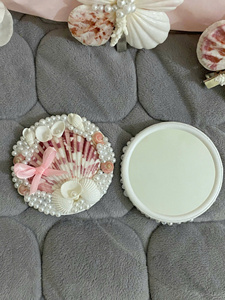 Nuevo diseño 2025 Seashell Mirror para niñas: Seashell Hand Mirror, Seashell Pocket Mirror Logotipo personalizado para regalo de cumpleaños, recuerdo - Product Image 5