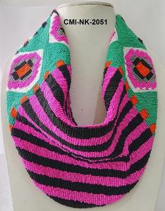 Último Diseño 2025: Collar de Cuentas de Colores para Niñas, Ideal para Fiestas y Eventos Nocturnos, Elegante Collar de Pañuelo Chapado en Oro Hecho a Mano - Product Image 2