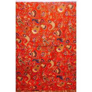 Cubrecama Tradicional de Lujo con Patrón Kantha Indio, Estampado Paisley, Reversible y Cómodo para el Hogar - Product Image 1