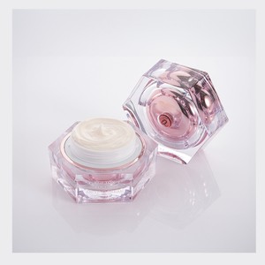 Crema de belleza para el rostro Ceraqueens Korean K-Beauty Seraqueens EGF Tox Volume Lifting Cream 50ml Hecho en Corea - Product Image 1