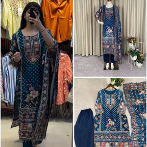 Conjunto de traje étnico para mujer, completamente cosido, con top Chinon estampado de diseñador para fiesta, pantalón con borde de encaje y detalles de espejo, y dupatta. - Product Image 5