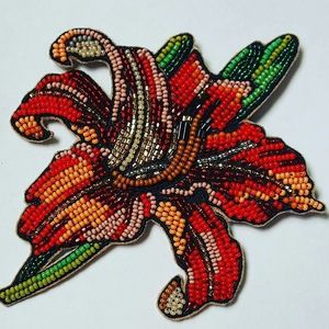 Broche Bordado a Mano con Cuentas, Accesorio de Joyería de Moda con Diseño Floral Colorido - Product Image 5