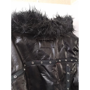 Veste en simili cuir noir doublée de fourrure synthétique rouge, style gothique punk, pour femme, taille XXL - Product Image 6