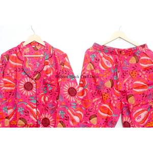 ชุดนอนผ้าฝ้ายพิมพ์ลายโบว์ 3 ชิ้น แบบยูนิเซ็กซ์ สำหรับฤดูร้อน ขายส่ง ชุดนอนผู้หญิง เสื้อถักเนื้อนุ่ม ระบายอากาศดี กางเกงขายาว - Product Image 6