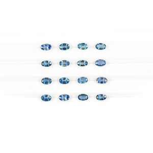 พลอยไพลินสีน้ำเงินธรรมชาติทรงรีขนาด 4x6 มม. แบบไม่ผ่านการปรับแต่ง, พลอยไพลินสีน้ำเงินธรรมชาติทรงเหลี่ยมสำหรับทำเครื่องประดับ - Product Image 1