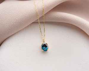 Collier Tanzanite avec pendentif ovale en argent sterling 925 plaqué or 14 carats, pierre de naissance de décembre, bijou élégant et minimaliste - Product Image 6