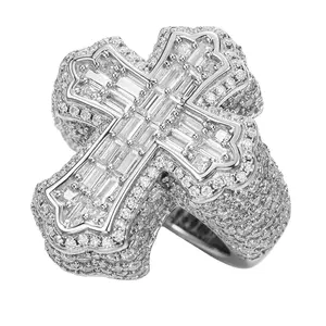 超级提供令人眼花Iced乱的冰镇独特设计的法式长棍十字戒指，配有10KT和14KT镀金嘻哈戒指珠宝待售