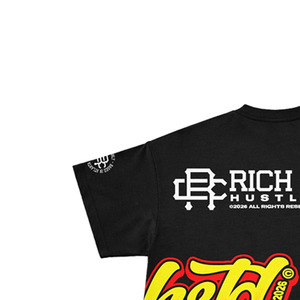 เสื้อยืดคอกลมสีดำสำหรับผู้ชาย RICH แขนสั้น พิมพ์ลายโลโก้ด้านหน้า ผ้าฝ้าย 100% ทรงปกติ - Product Image 2