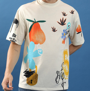 T-shirt à manches courtes en coton personnalisé pour homme avec motif de fruits et de fleurs peints, col rond, coupe classique, style décontracté - Product Image 2