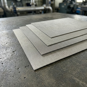 [APEC] Filtro de Malla Metálica Sinterizada de 5 Capas de Alta Eficiencia para una Separación Sólido-Líquido Eficaz y Placa de Filtrado - Product Image 1