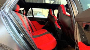 BMW M5 Competition Touring 2025 Usado, 4.4L, 717hp, Híbrido, 5 Plazas, Automático, Volante a la Izquierda, 8 Cilindros, Tracción en las Cuatro Ruedas, Especificaciones Americanas - Product Image 3