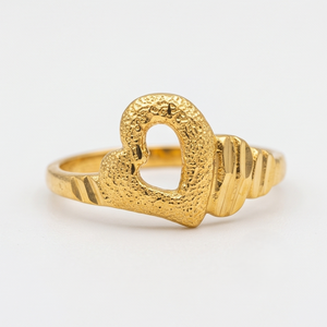 DIVYORO แหวนชุบทอง 22k ลายหัวใจคลาสสิกสำหรับผู้หญิง - Product Image 1