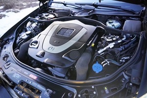Mercedes-Benz S550 4Matic 2010 - Product Image 4